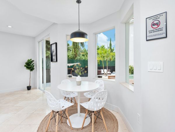 Miami Beach Home 1007176
