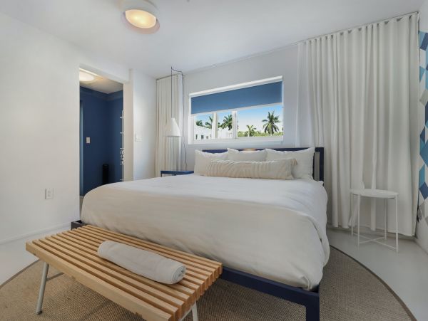 Miami Beach Home 1007179