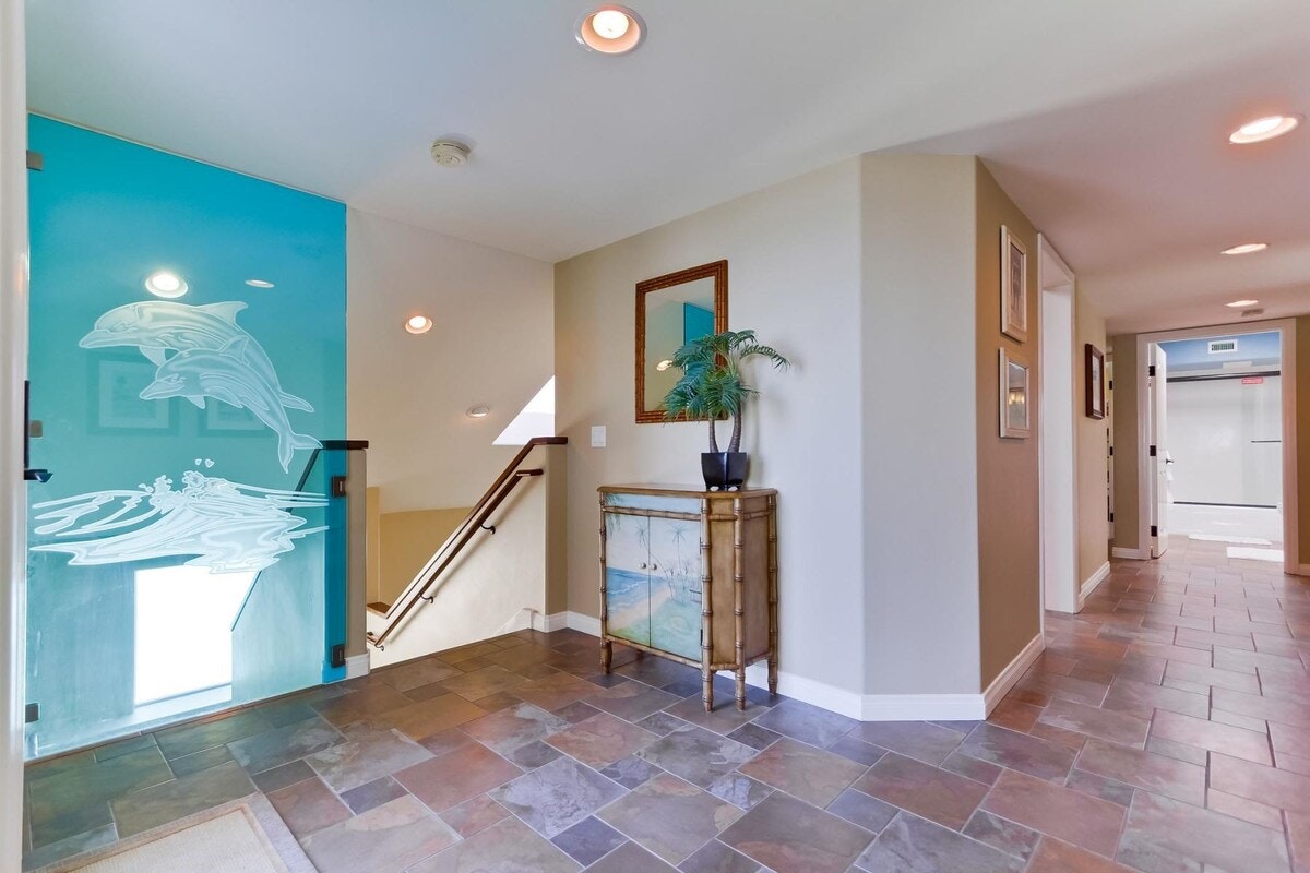 Mission Beach And Pacific Beach Home 1007180