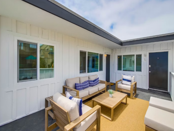 Mission Beach 5 Bedroom Lovely Condo Short Walk to Beach