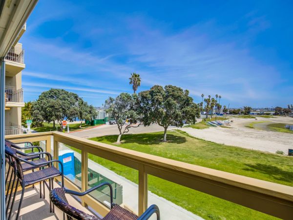 Mission Beach And Pacific Beach Home 1007183