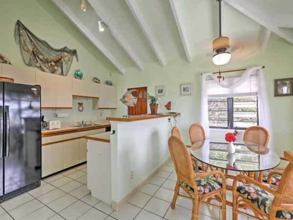 St. Croix 3 Bedroom Home with Pool & Ocean Views Sleeps Five