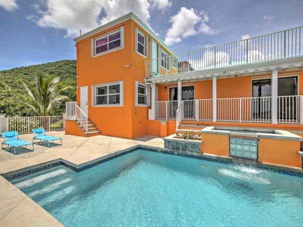 St. Croix 3 Bedroom Home with Pool & Ocean Views Sleeps Five
