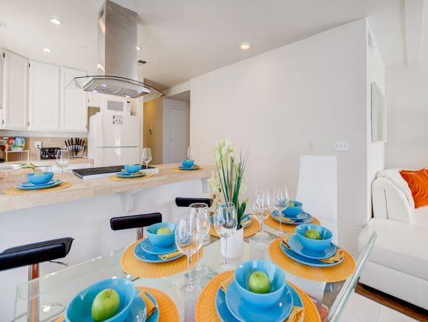 Three Bedroom Town Home Sleeps 14 Guests