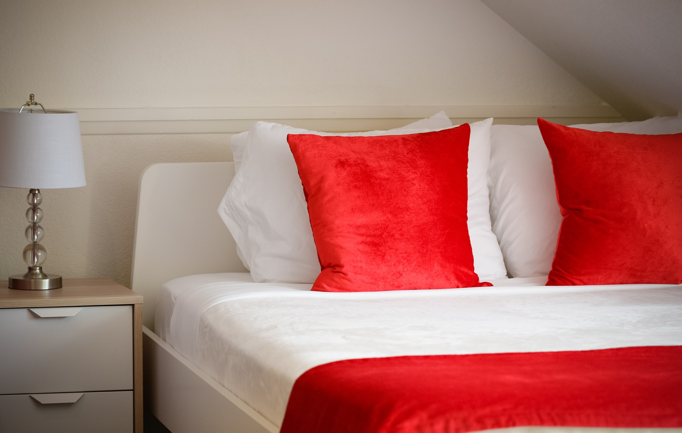 Three Bedroom Town Home Sleeps 14 Guests