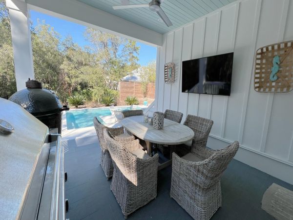 5 Bedroom Vacation Home in Seacrest Beach Sleeps 12 Guests