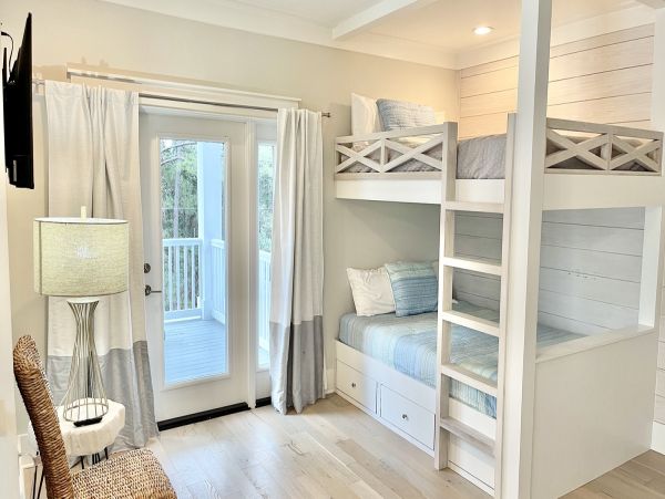 5 Bedroom Vacation Home in Seacrest Beach Sleeps 12 Guests