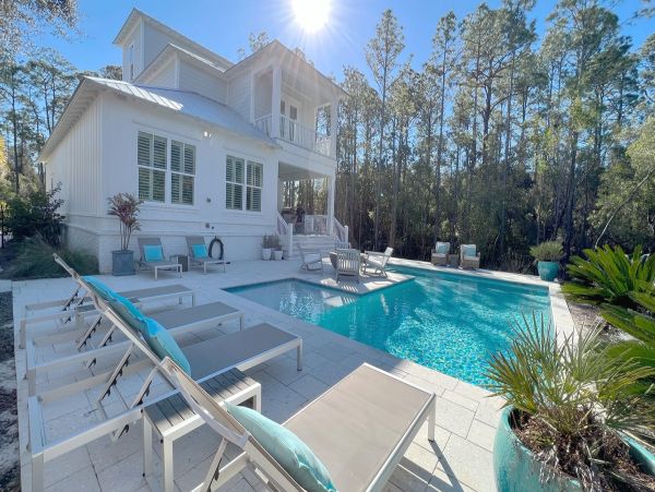 5 Bedroom Vacation Home in Seacrest Beach Sleeps 12 Guests