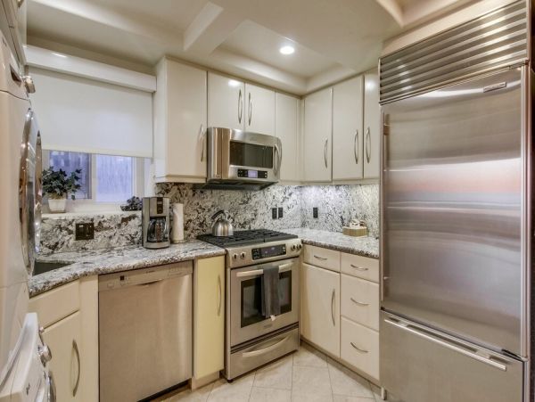 Luxury Oceanfront 8 Bedroom Home in Mission Beach