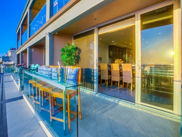 Luxury Oceanfront 8 Bedroom Home in Mission Beach