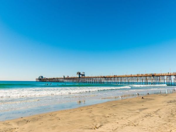 Step to the Beach from this Two Bedroom Lovely in Mission Beach