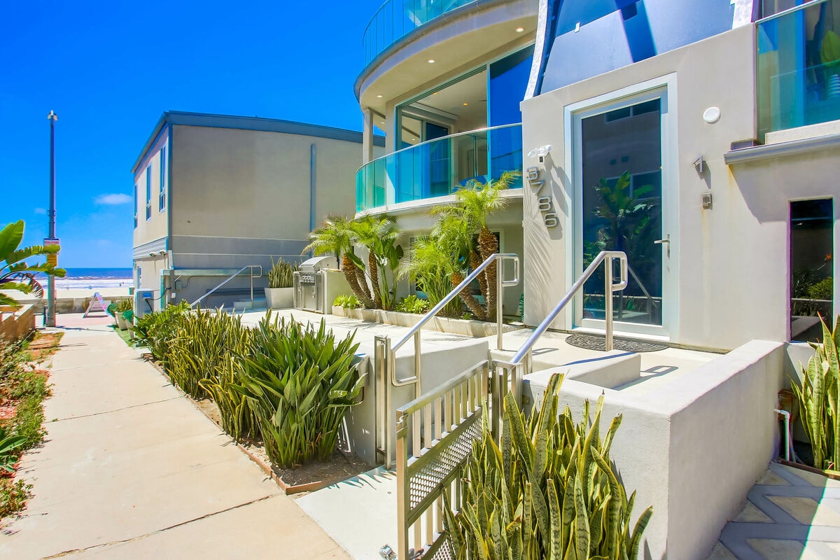 Mission Beach And Pacific Beach Home 1007272