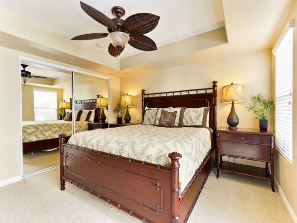 Four Bedroom Exquisite Vacation Home in Mission Beach