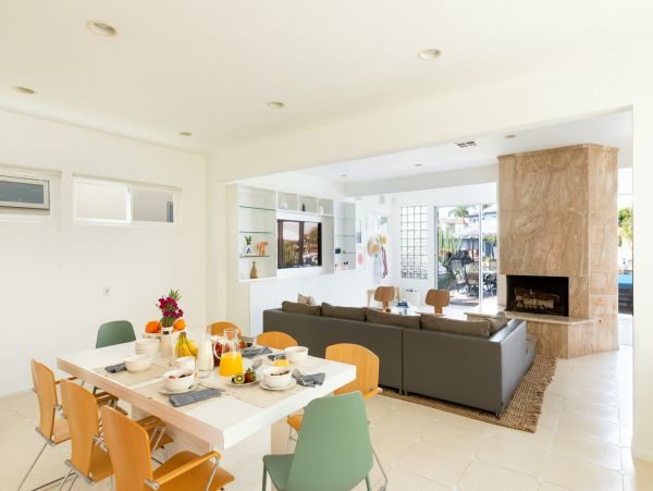 Newport Beach Home 1007277