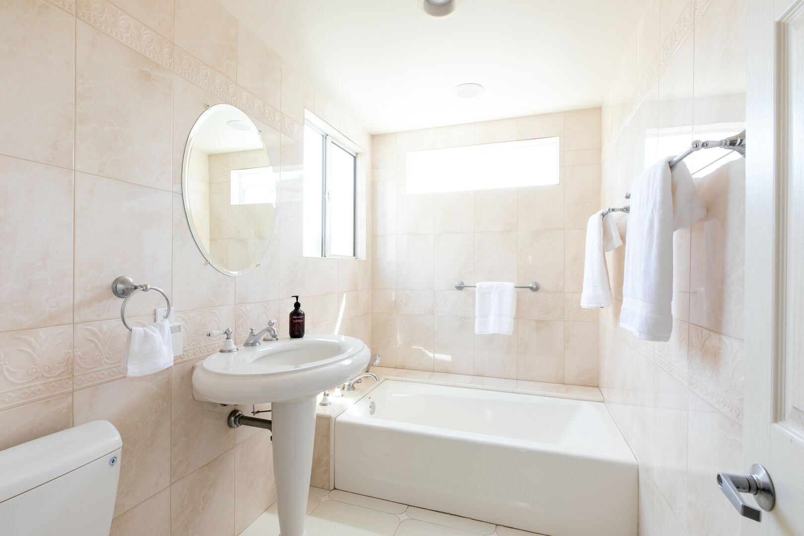 Newport Beach Home 1007277