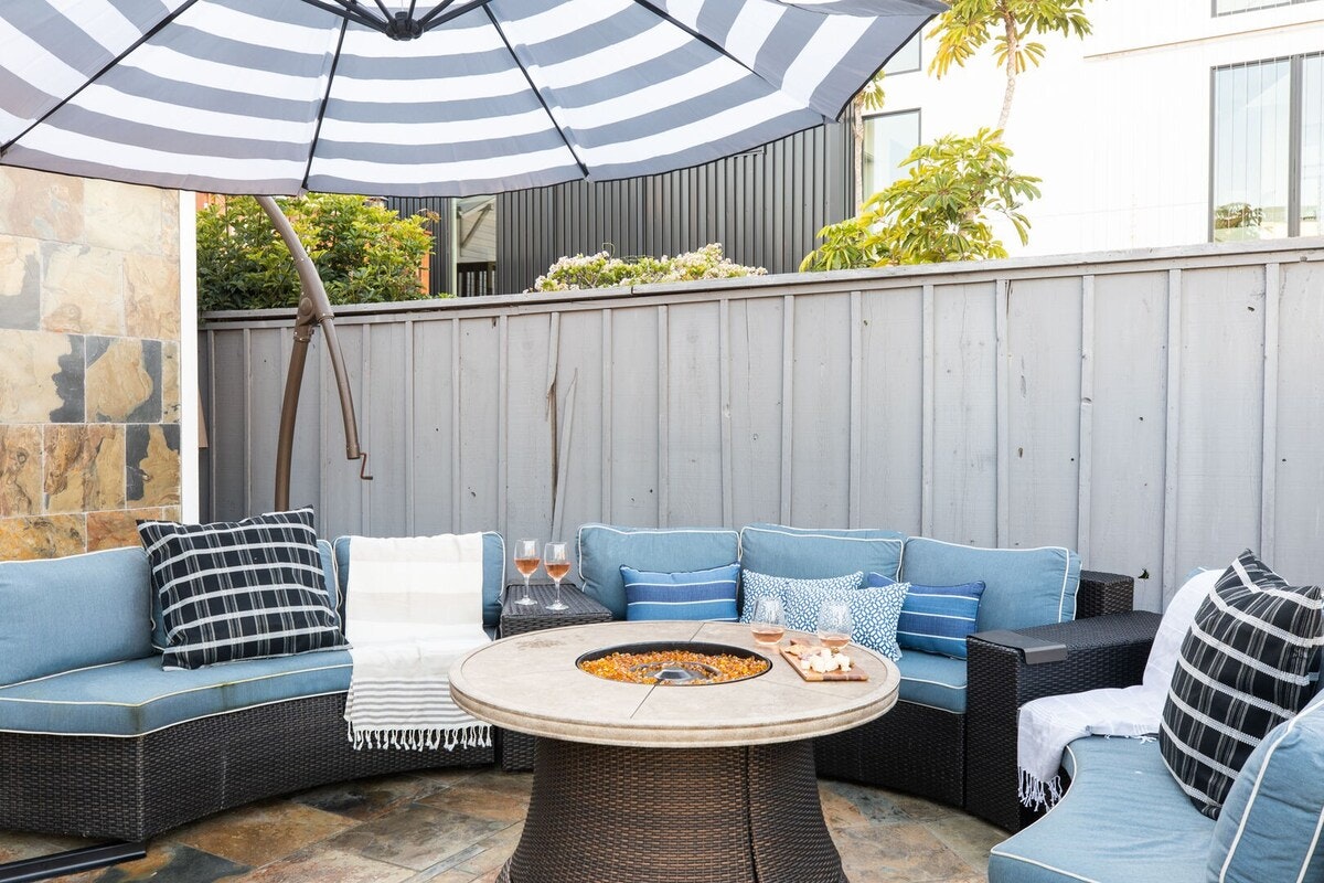 Newport Beach Home 1007278