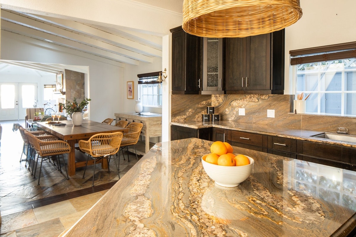 Newport Beach Home 1007278