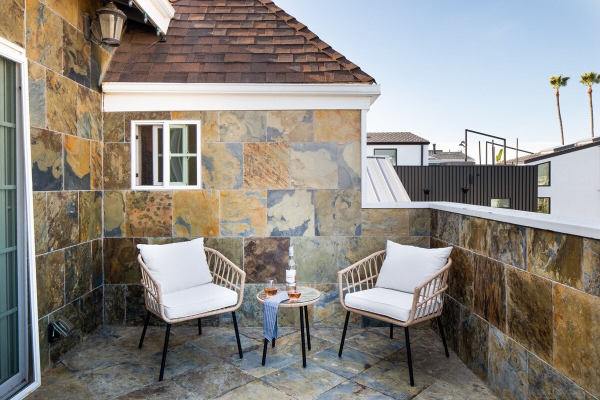 Newport Beach Home 1007278