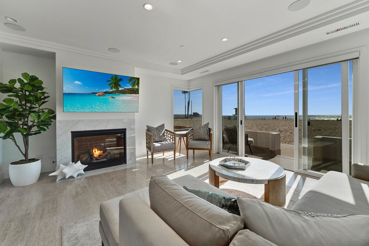 Newport Beach Home 1007279