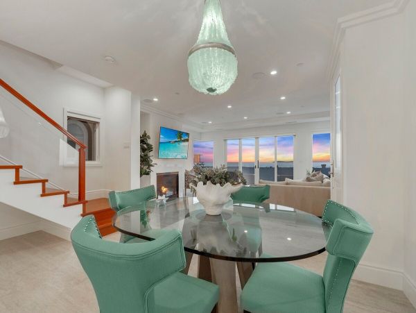 Newport Beach Home 1007279