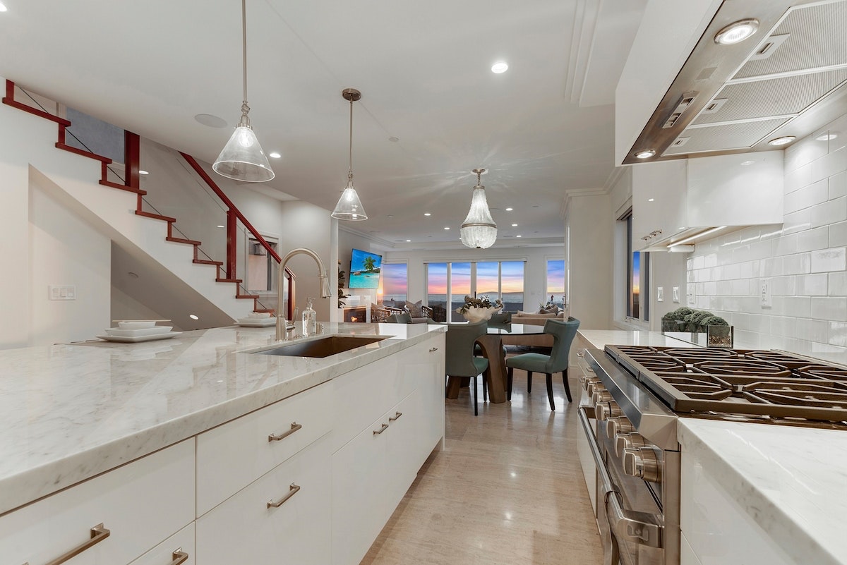 Newport Beach Home 1007279