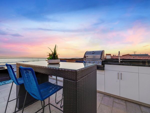 Newport Beach Home 1007279