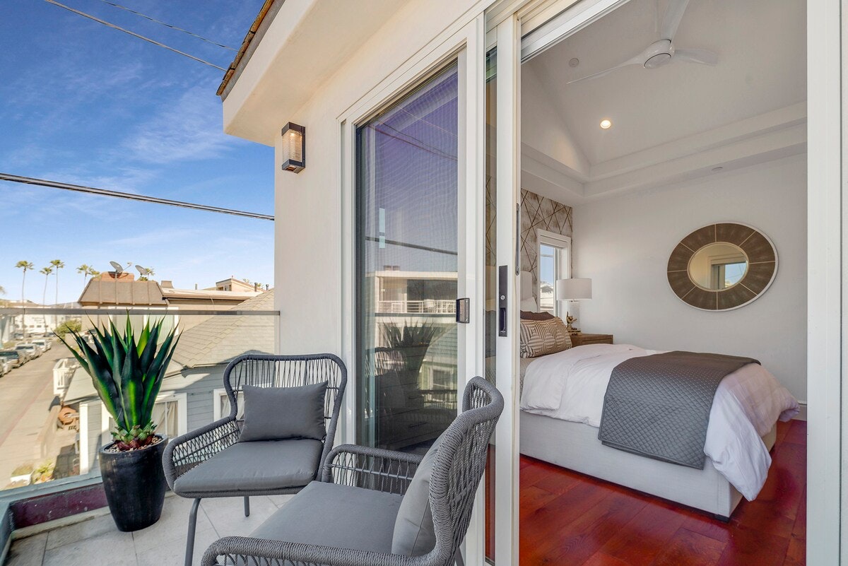 Newport Beach Home 1007279