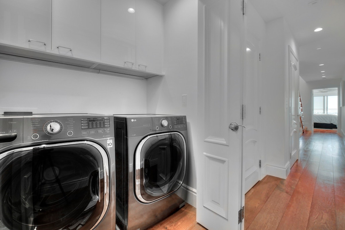 Newport Beach Home 1007279