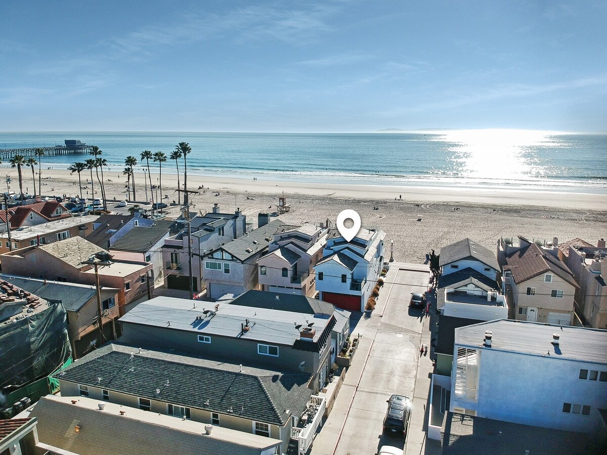 Newport Beach Home 1007279