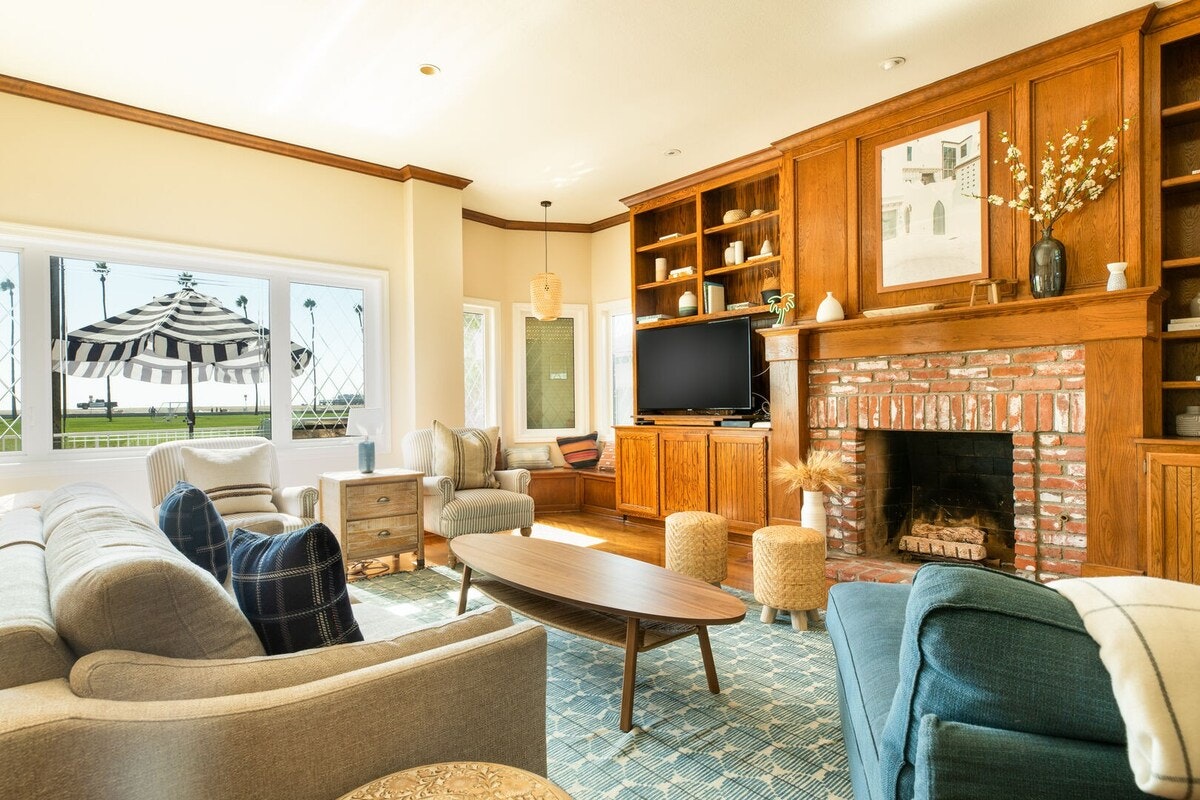 Newport Beach Home 1007281