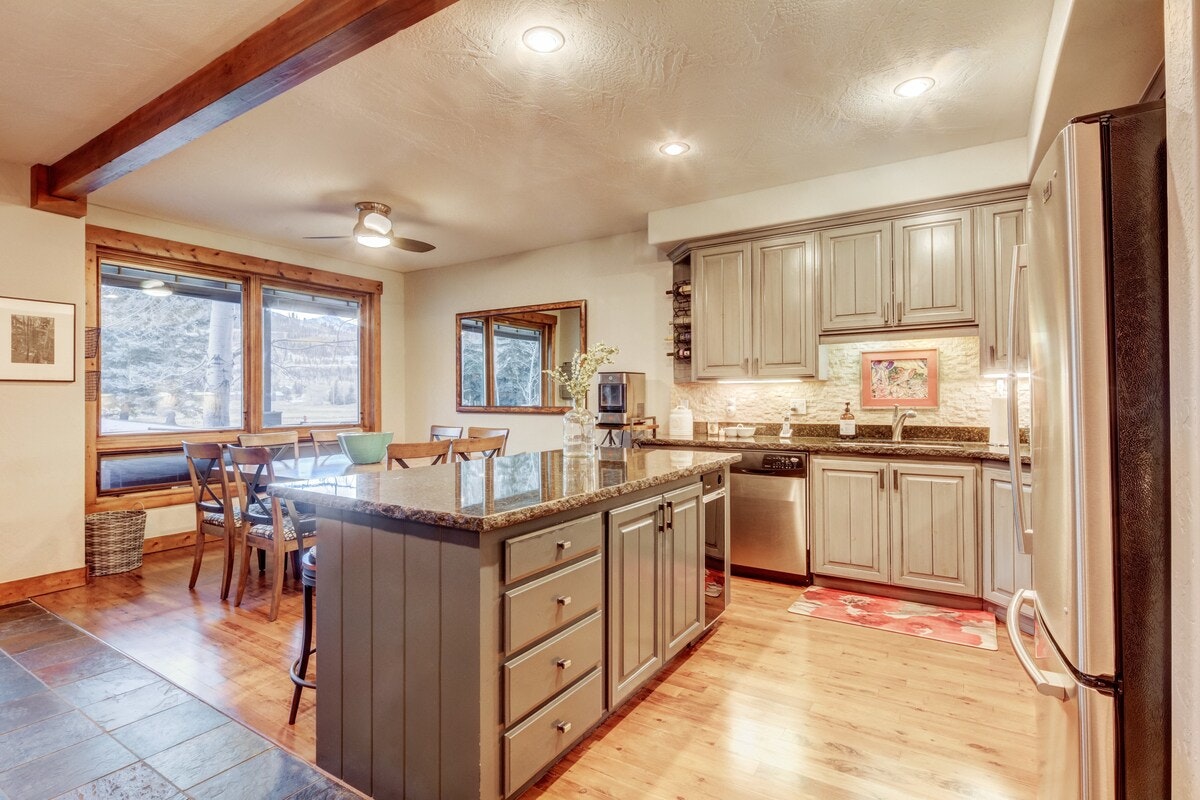 Park City Deer Valley Canyons Resort Home 1007338