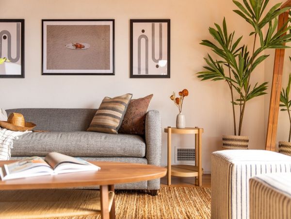 San Diego Beach Communities North Home 1007408