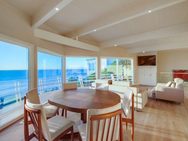 San Diego Beach Communities North Home 1007409