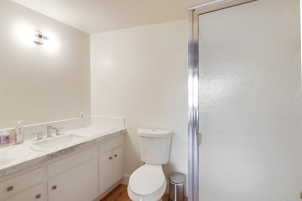 San Diego Beach Communities North Home 1007409