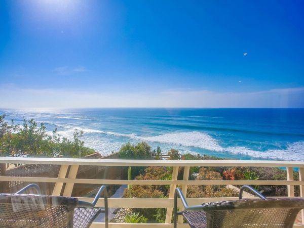 San Diego Beach Communities North Home 1007409