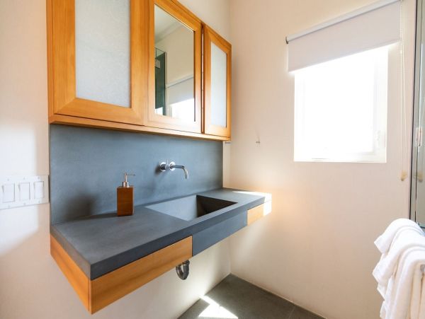 San Diego Beach Communities North Home 1007410