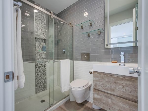 San Diego Beach Communities North Home 1007411