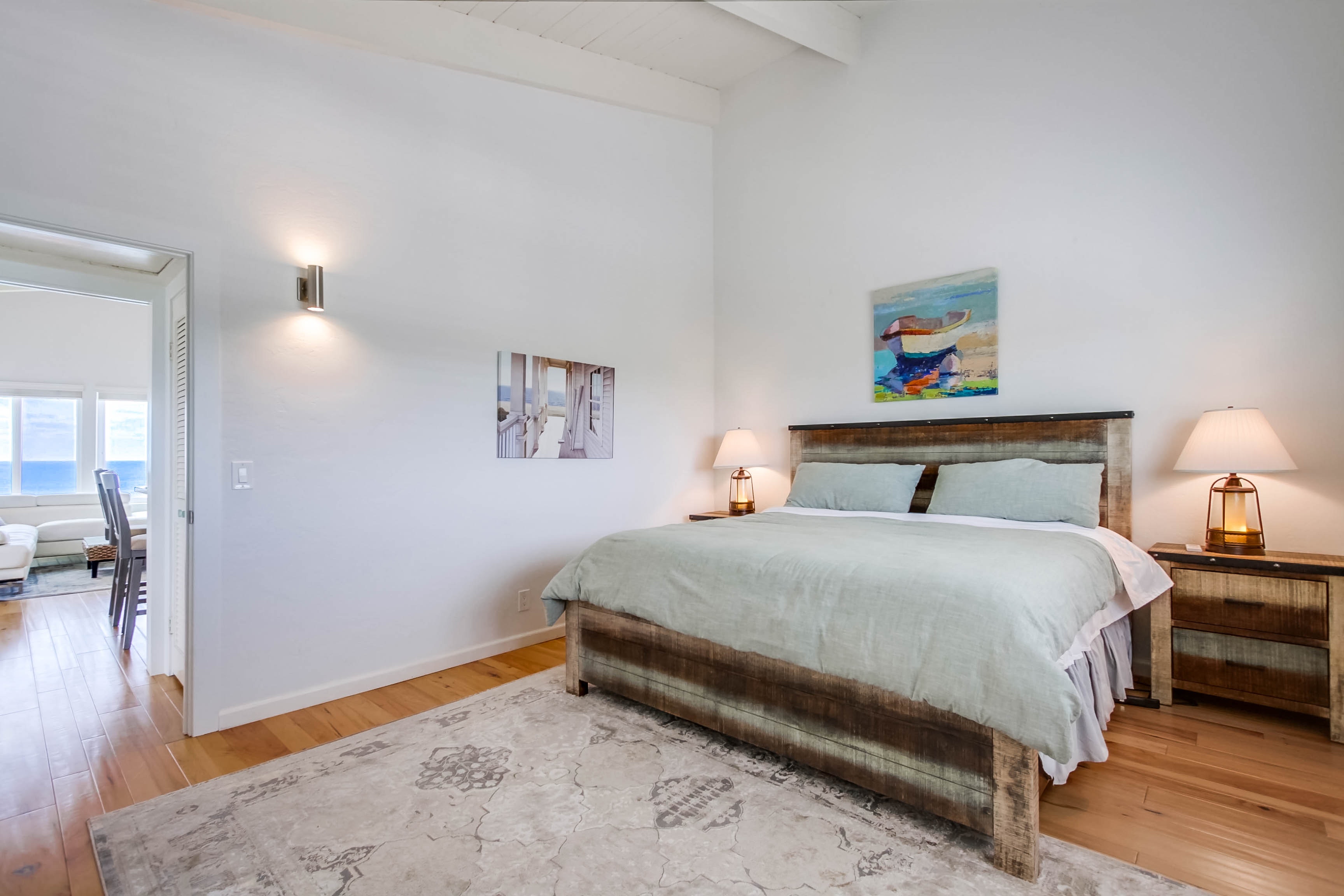 San Diego Beach Communities North Home 1007411