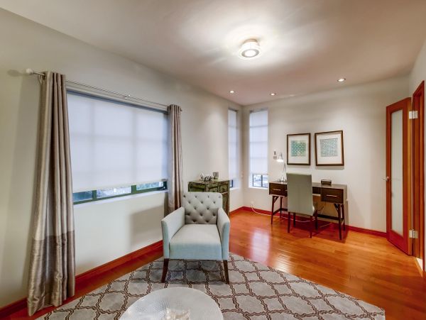 San Diego Beach Communities North Home 1007413