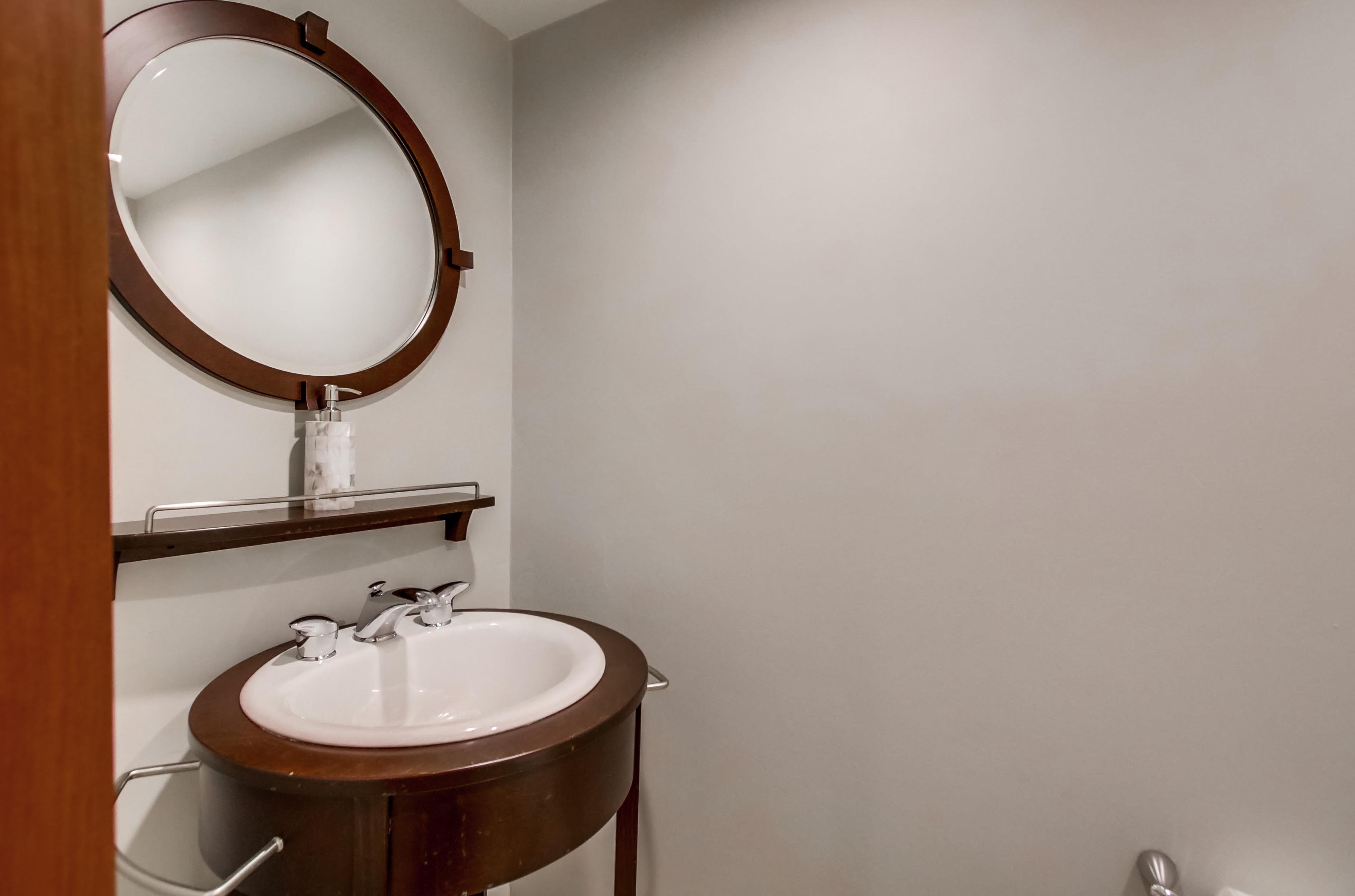 San Diego Beach Communities North Home 1007413