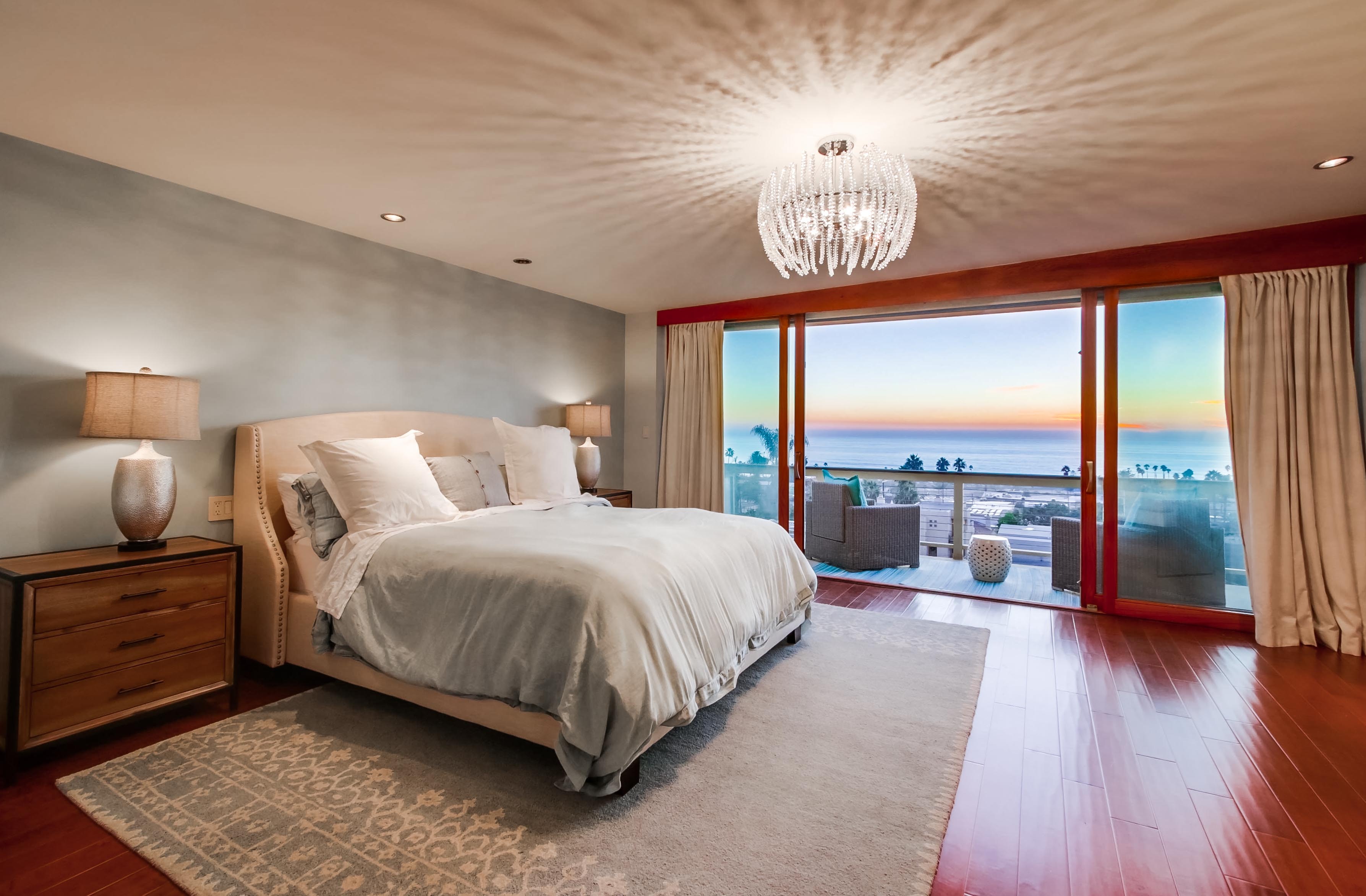 San Diego Beach Communities North Home 1007413