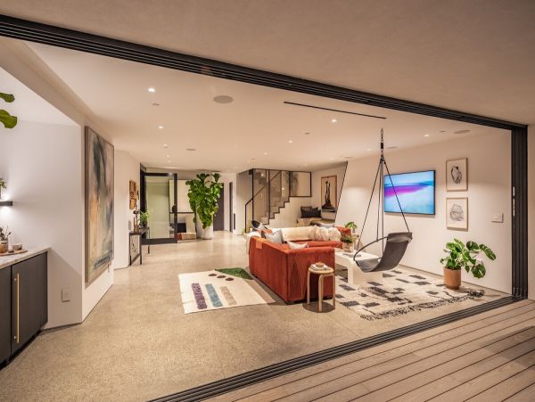San Diego Beach Communities North Home 1007414