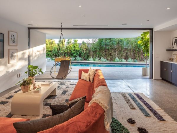 San Diego Beach Communities North Home 1007414