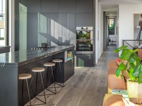 San Diego Beach Communities North Home 1007414