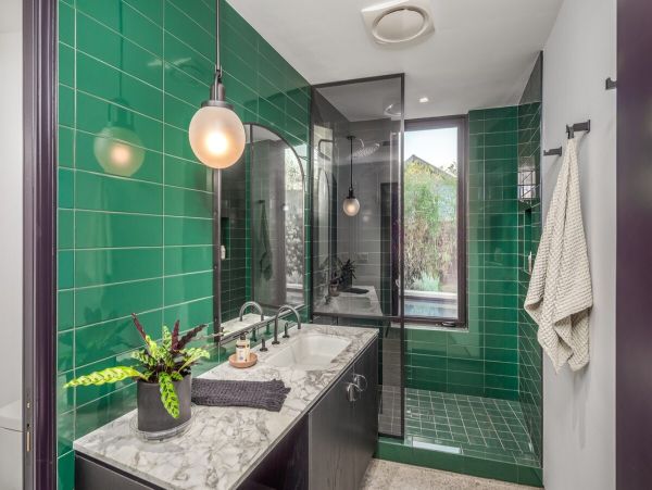 San Diego Beach Communities North Home 1007414