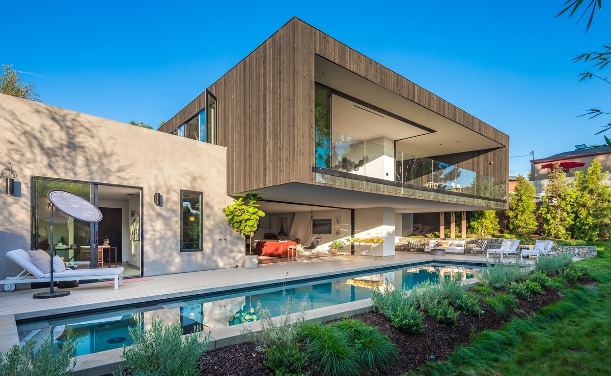 San Diego Beach Communities North Home 1007414