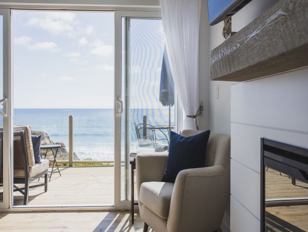 San Diego Beach Communities North Home 1007415