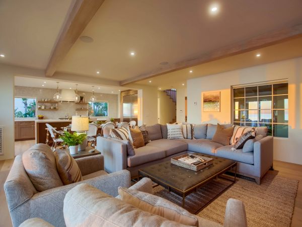 San Diego Beach Communities North Home 1007416