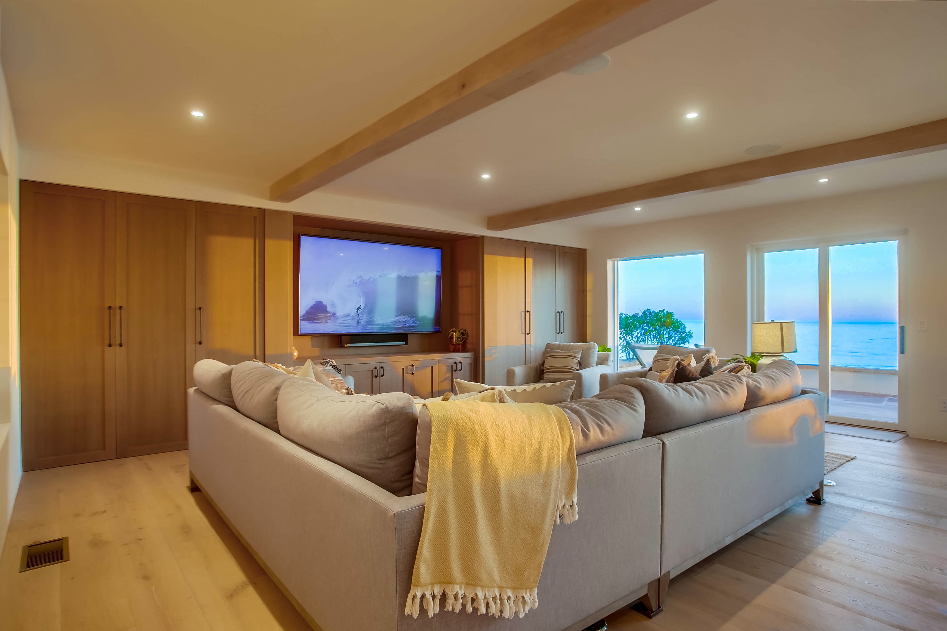 San Diego Beach Communities North Home 1007416