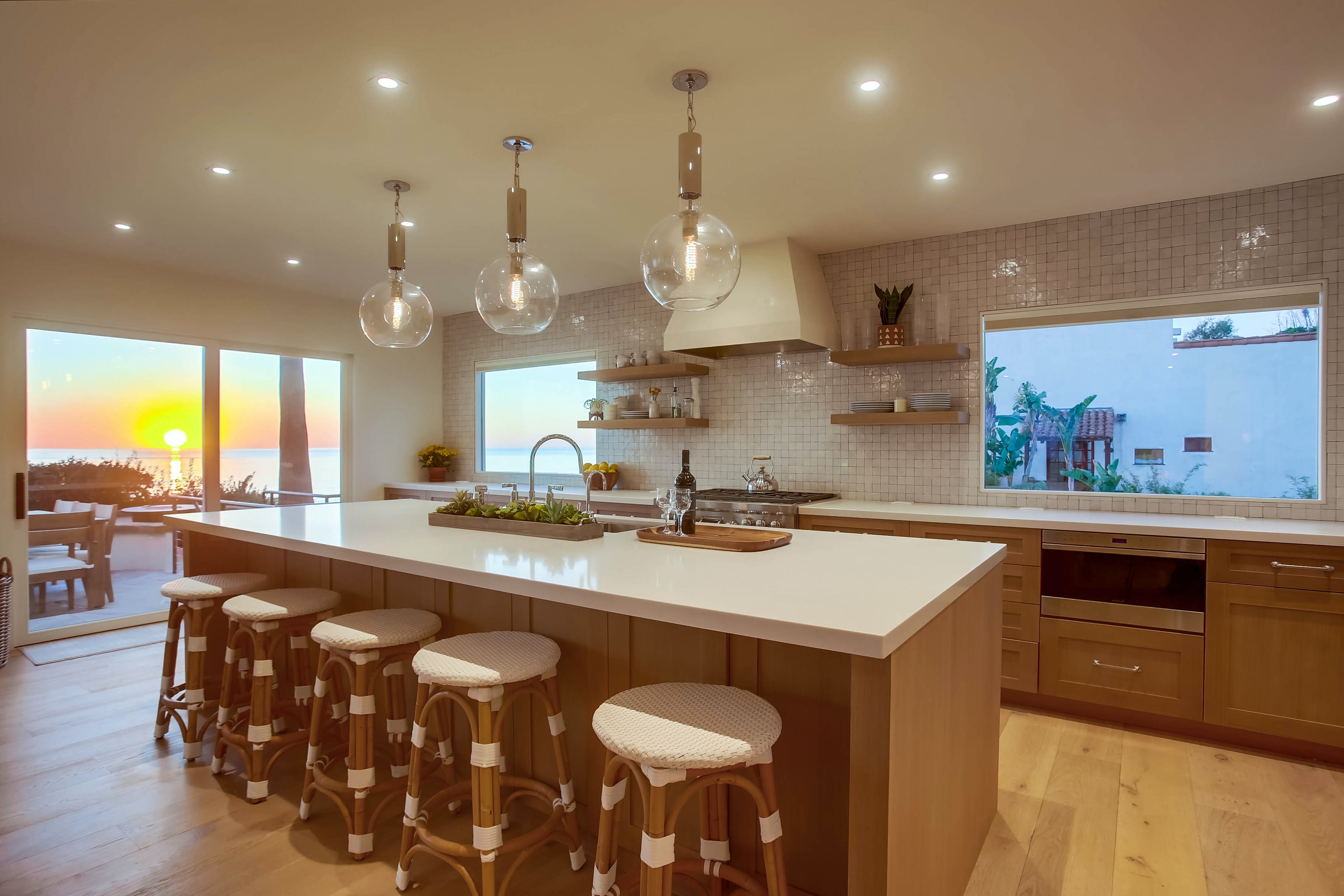 San Diego Beach Communities North Home 1007416